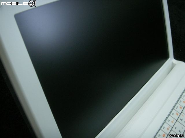 [開箱] 精英小筆電 ECS G10il 內建3.5G開箱文