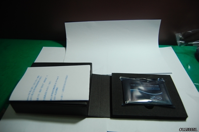 [開箱兼改裝] 小黑  飛行魂 (OCZ SSD 改裝)