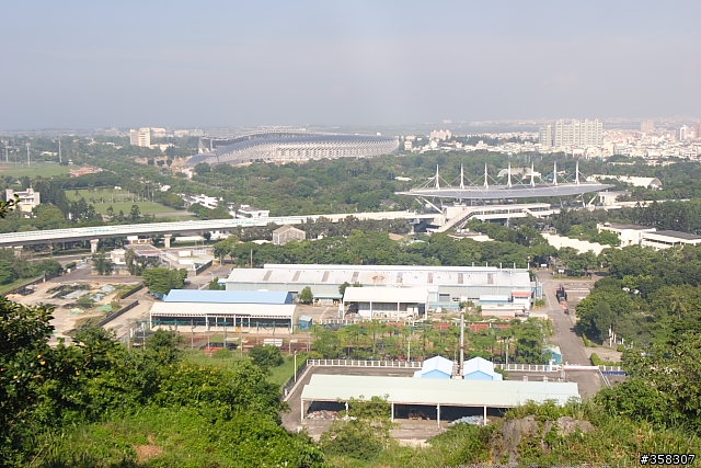 半屏山登山步道