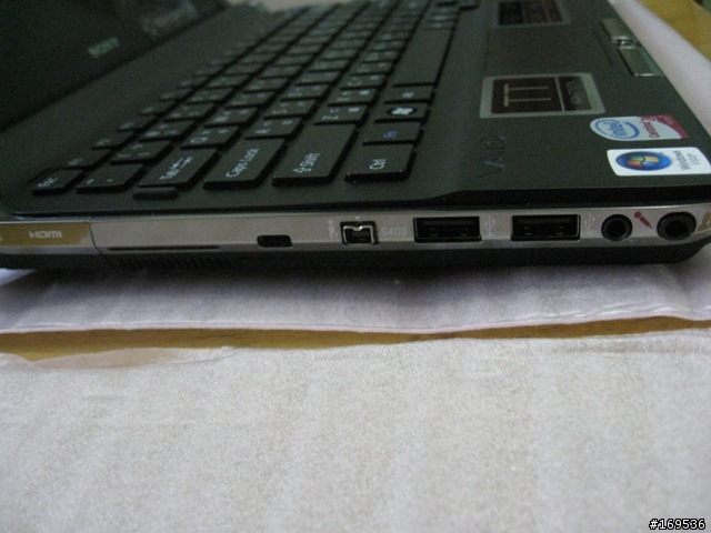 [簡易開箱文] SONY VAIO TT 台灣版 VGN-TT15TN/B (11/28 新增簡易效能測試)