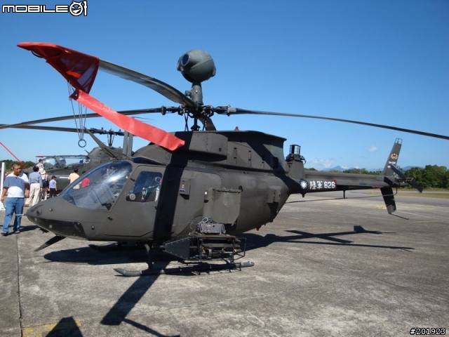 [台中新社]陸軍航空602旅-營區開放知性之旅(圖多)-新增油車和美眉