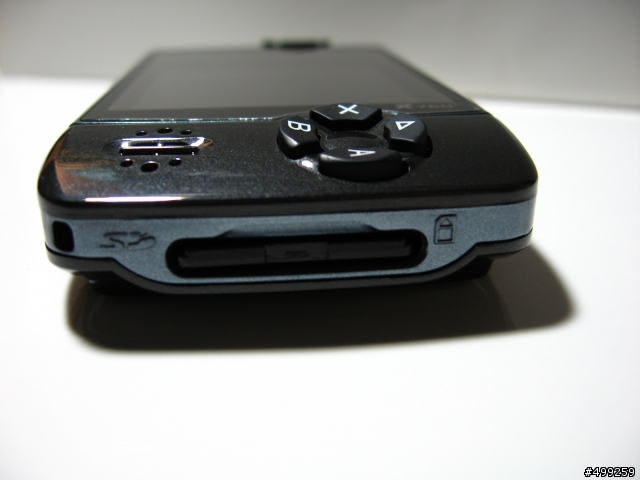 [開箱] 歌美X760+ PMP(補充:老外評測、TV-OUT部份、保護貼教學)