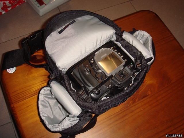 [分享]騎車背單眼相機A腰包_LOWEPRO Off Trail 1
