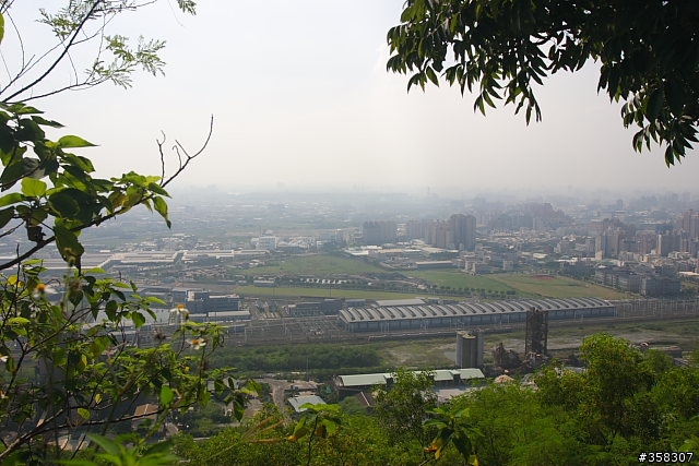 半屏山登山步道