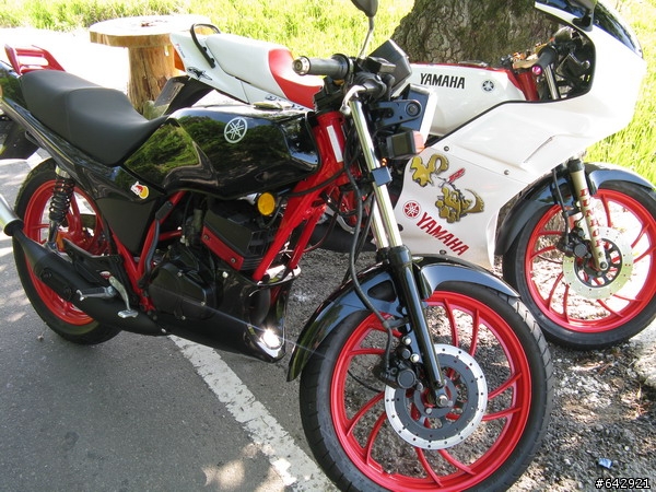 經典跑車 追風135再現江湖(RZX VS RZR)