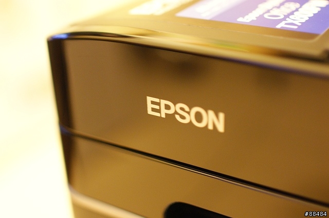 [開箱]十項全能無線傳真複合機-EPSON STYLUS TX600FW