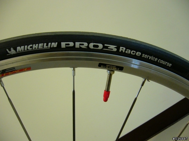 第一次地......開箱  TCR ADVANCED 2