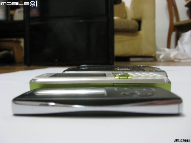 C905 包膜 (黑)VS  Canon 950IS