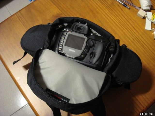 [分享]騎車背單眼相機A腰包_LOWEPRO Off Trail 1