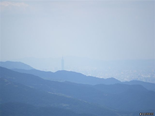 半屏山-景色、難度更勝茶壺山