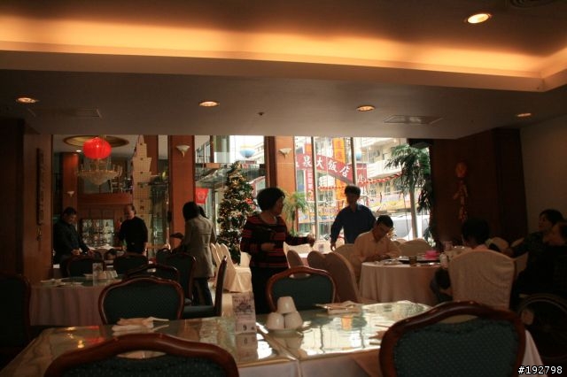 【景點】礁溪蘭陽大飯店～和風四人房＆港式飲茶吃到飽～