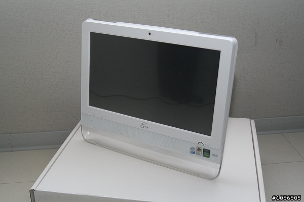 驚見 ASUS Eee TOP 曝光