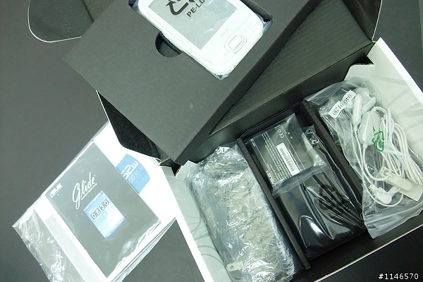 ASUS史上最高規格PDA手機 開箱囉!!