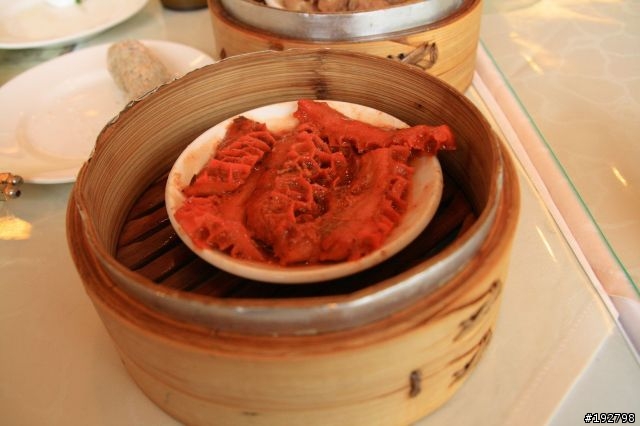 【景點】礁溪蘭陽大飯店～和風四人房＆港式飲茶吃到飽～