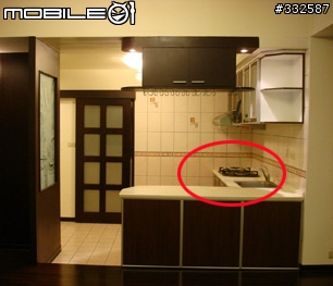 客廳房屋風水疑慮??不能對到廚房??
