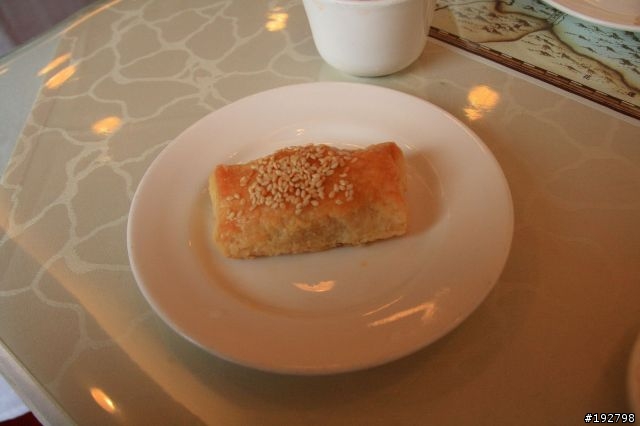 【景點】礁溪蘭陽大飯店～和風四人房＆港式飲茶吃到飽～