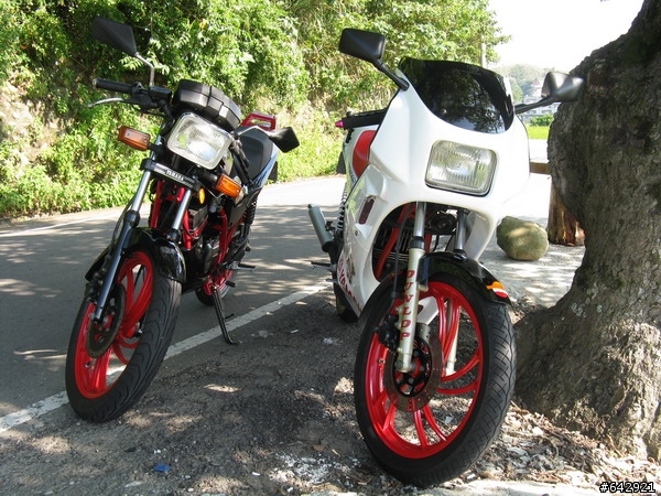 經典跑車 追風135再現江湖(RZX VS RZR)