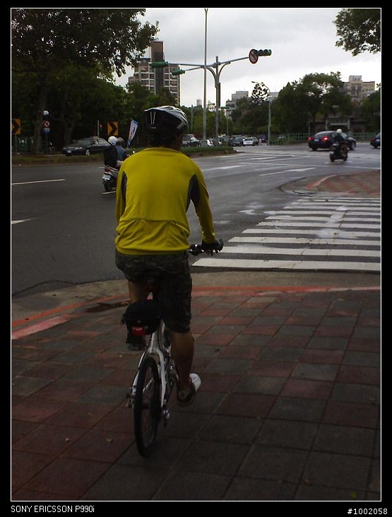 雨天的另一項挑戰-臨約上中社~~陪公子試新車