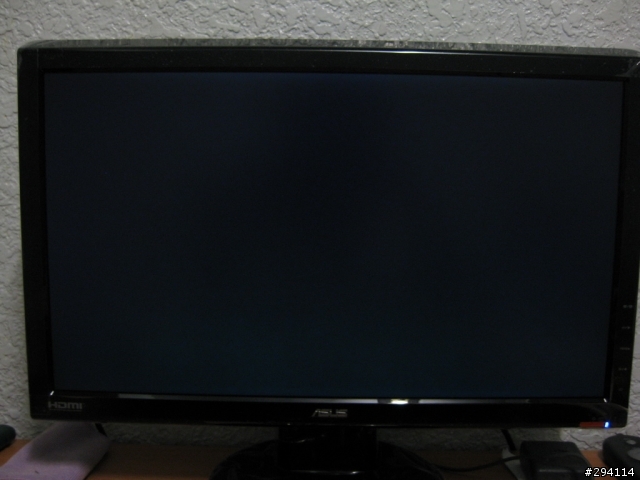 【開箱】ASUS 的22吋 Full HD(16:9) VH226H