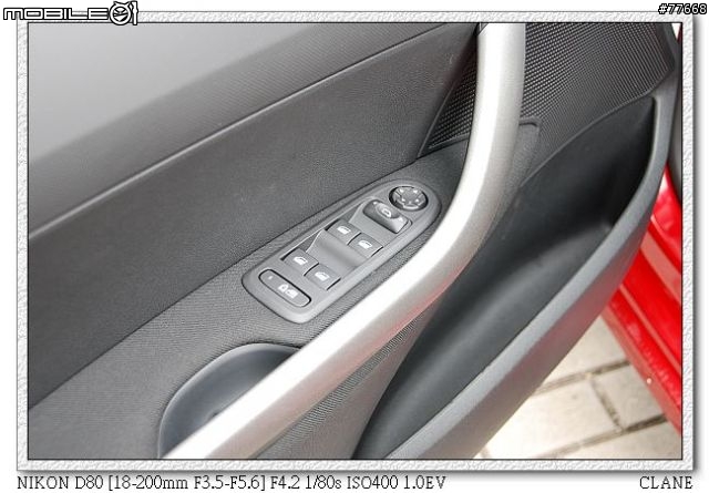 久違了~遲來的PEUGEOT 308開箱文! (第二彈) (夜間儀錶板照片追加!)