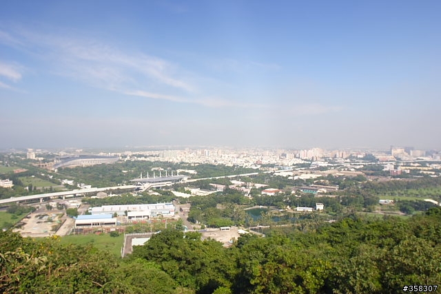 半屏山登山步道