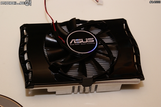 三輸出平價顯示卡大戰：ASUS EAH4670 v.s. ASUS EN9500GT TOP