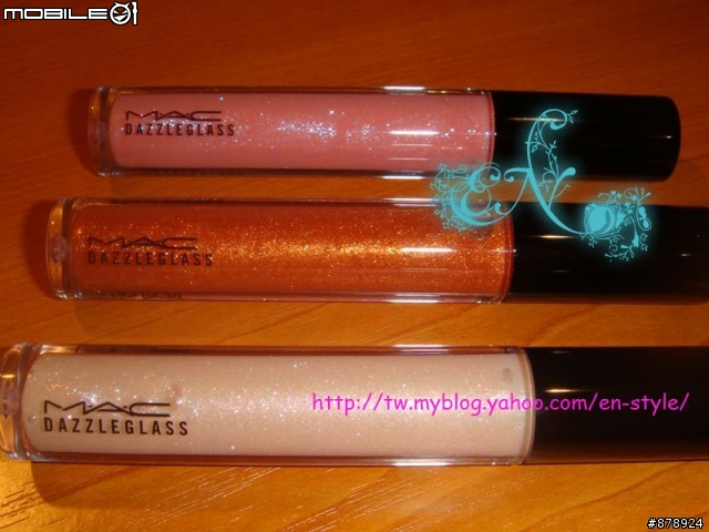 【新品試色】☆M.A.C. Holiday 2008 : Red She Said 系列 の Dazzleglass 星光魔唇 3色☆