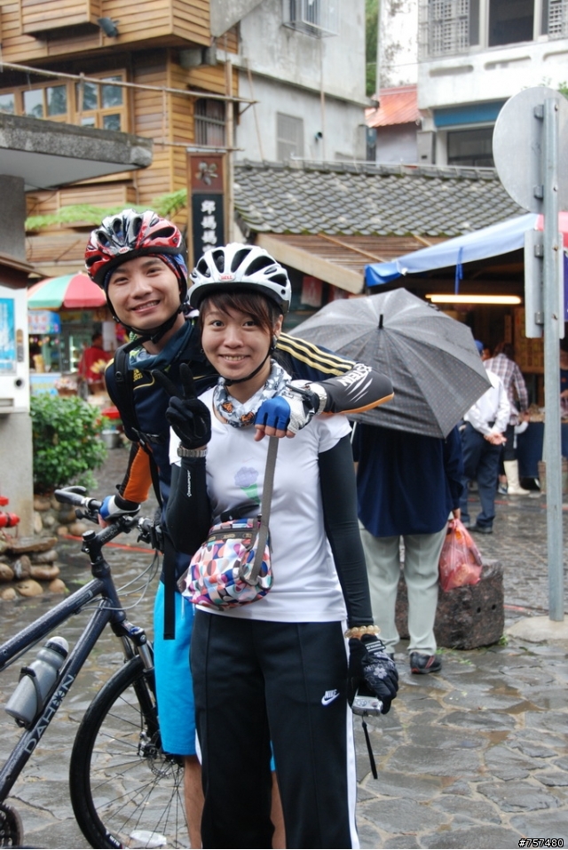 2008年11月08日 – 中大折成軍 + 三義車站→勝興車站→龍騰斷橋→鯉魚潭→泰安車站→后里車站