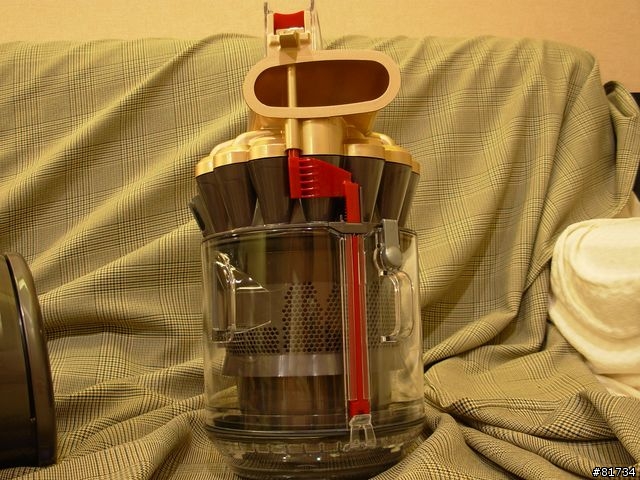 [開箱]貴森森的Dyson DC22 Allergy（圖多)