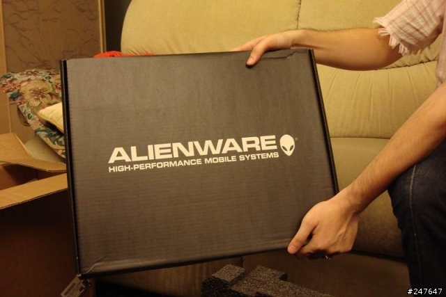 [開箱分享] ALIENWARE  AREA-51 m17x