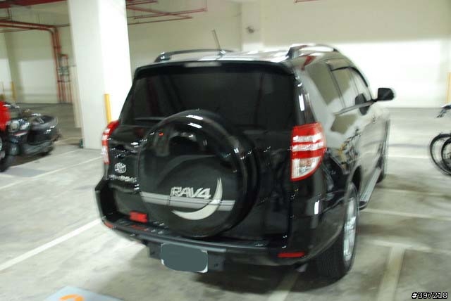 2008/11/21  期待已久的RAV4 黑色米內(E天窗)開箱文 啦