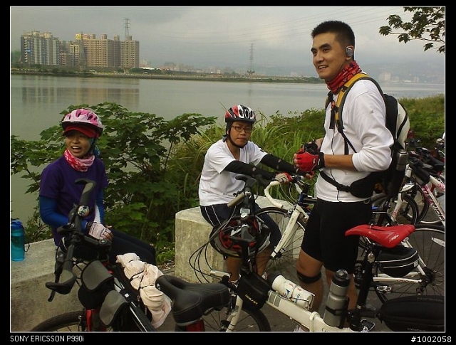 雨天的另一項挑戰-臨約上中社~~陪公子試新車