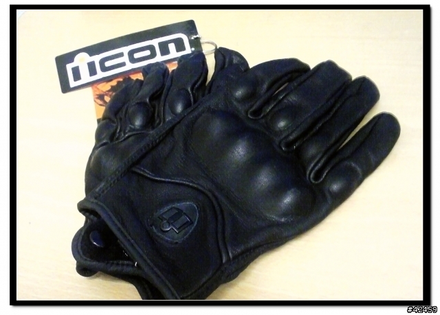 [開箱] ICON 手套 PURSUIT GLOVE [STEALTH]