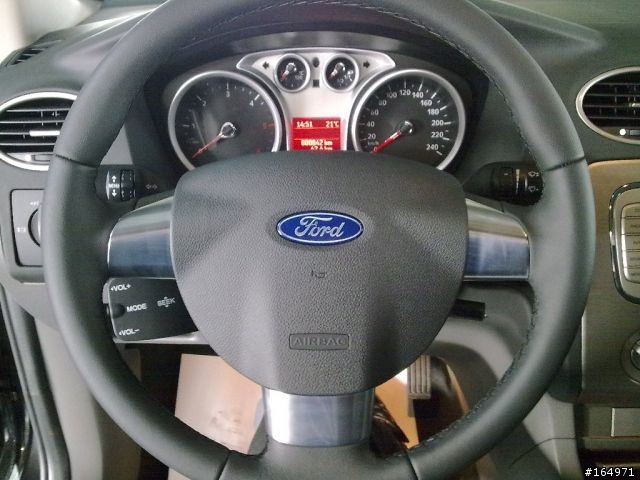 Focus Powershift...新車內外照...