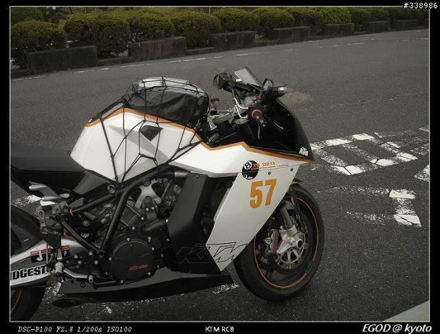 [分享]KTM 1190 RC8 日本關西重機行