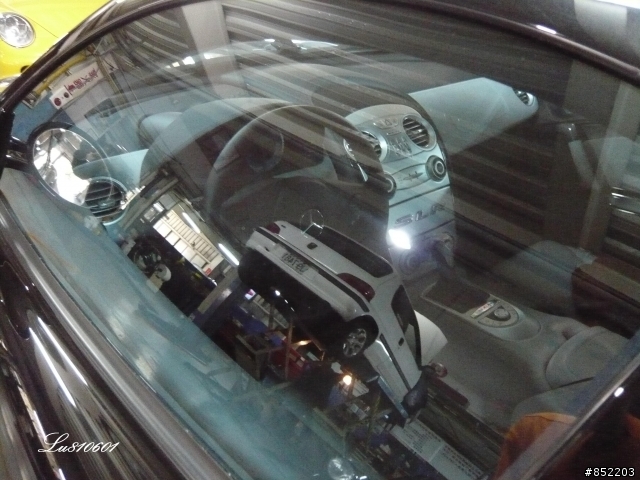 黑色蝙蝠俠出沒~M.Benz SLR McLaren