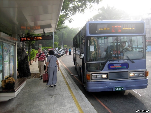 卡打車回憶錄之人生第四部自己買卡打車-G牌XTC SE-V"新古車"不專業開箱文