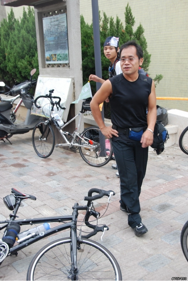 2008年11月08日 – 中大折成軍 + 三義車站→勝興車站→龍騰斷橋→鯉魚潭→泰安車站→后里車站