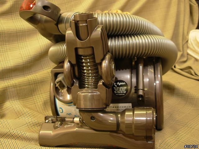 [開箱]貴森森的Dyson DC22 Allergy（圖多)