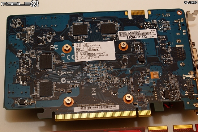 三輸出平價顯示卡大戰：ASUS EAH4670 v.s. ASUS EN9500GT TOP