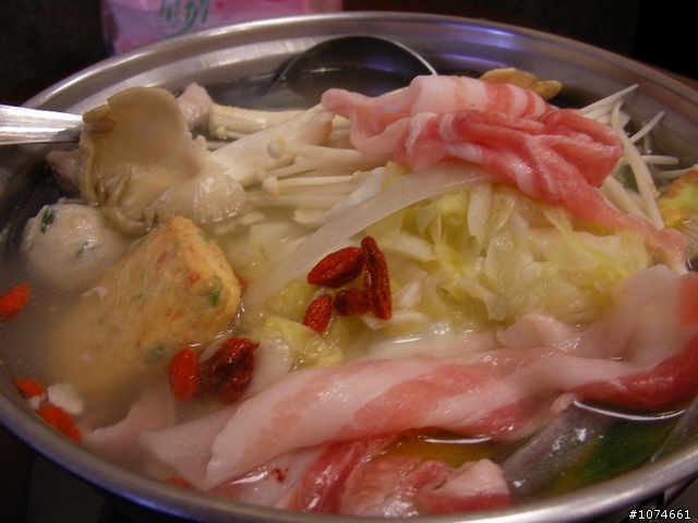 (高雄美食)康雍乾麻辣鍋
