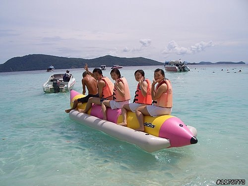 【分享】四人行的普吉島之旅~很享受喔~