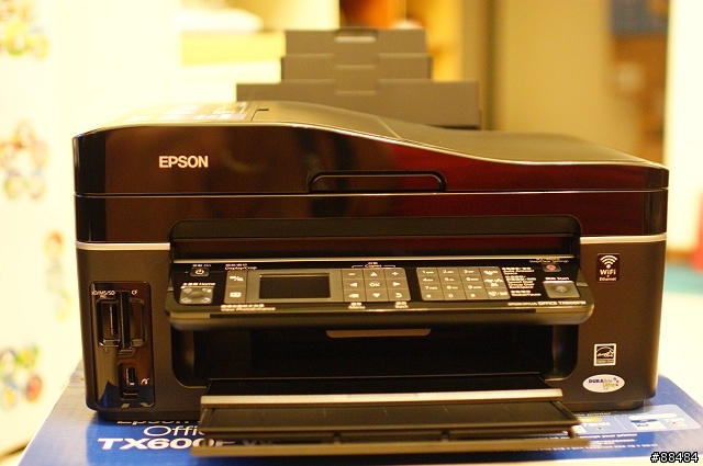 [開箱]十項全能無線傳真複合機-EPSON STYLUS TX600FW