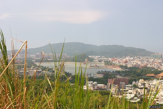 半屏山登山步道