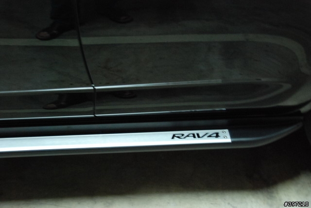 2008/11/21  期待已久的RAV4 黑色米內(E天窗)開箱文 啦