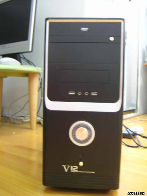新購入便宜的小機殼 V12