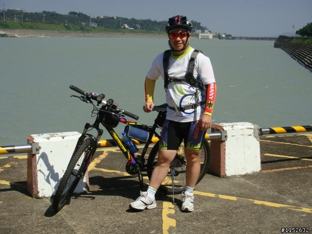 一騎樂台灣 - 環島全記錄 (D4) – 單兵 Bruce 接棒、勇腳凸台灣 (之一)