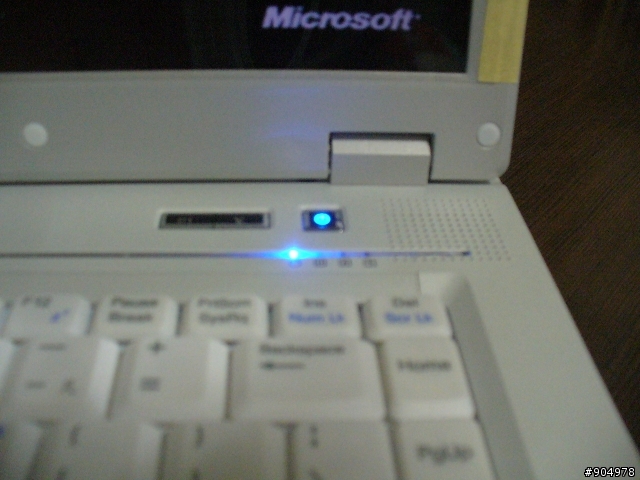我的第一台筆電  MSI VR420