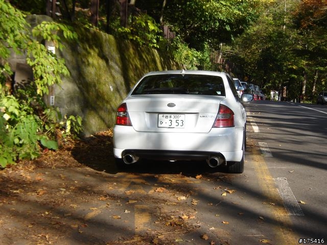 一些日本車子的照片 放輕鬆看看吧～