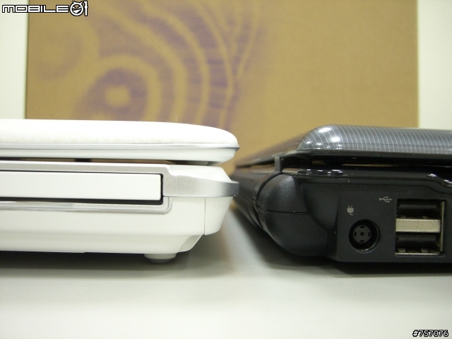 開箱"秤重PK!" BenQ S33PT02 vs. Macbook & HP Compaq B1204